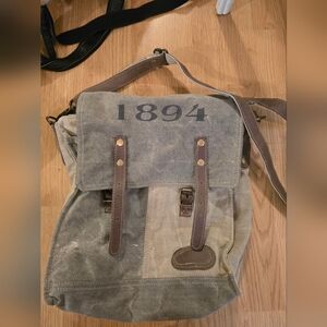 Vintage Style Canvas Messenger Bag